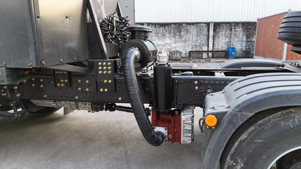 WYC 37 PTO Cpmpressor